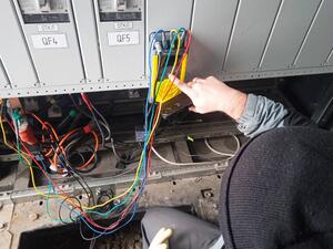 проверки наличия цепи между заземлителями
